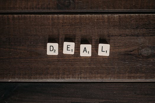 green_felt_casino_table